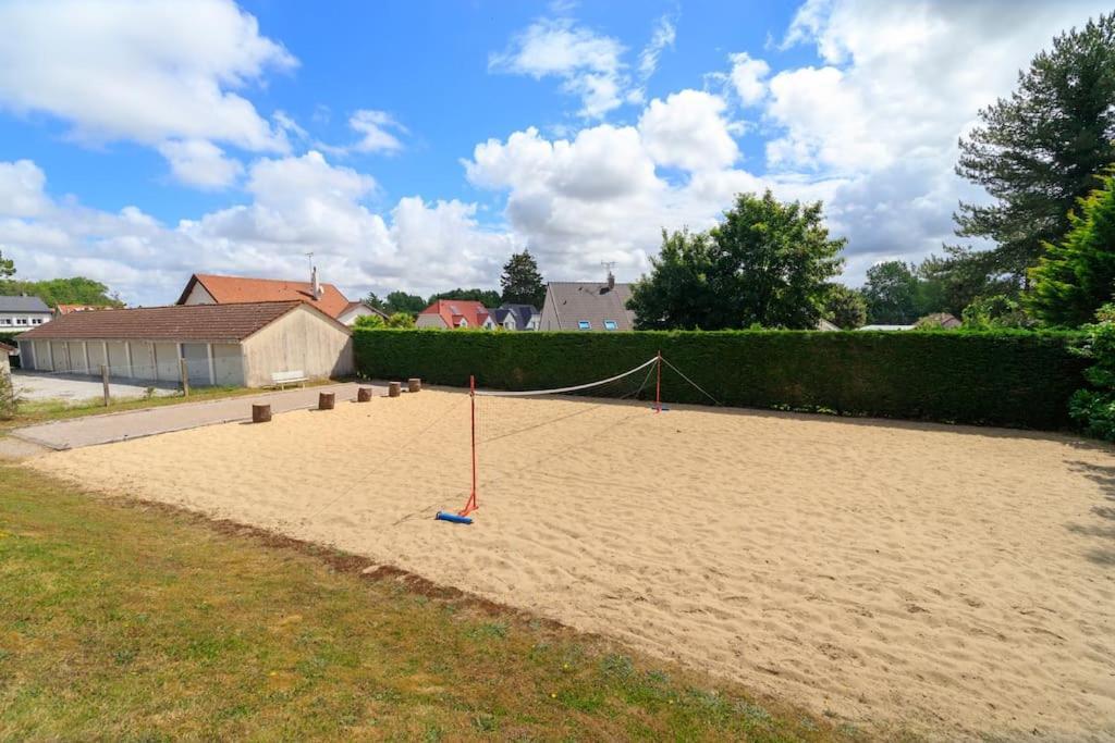 Grand Ecran, Piscine, Beach-Volley, Petanque Inclus Cucq Buitenkant foto